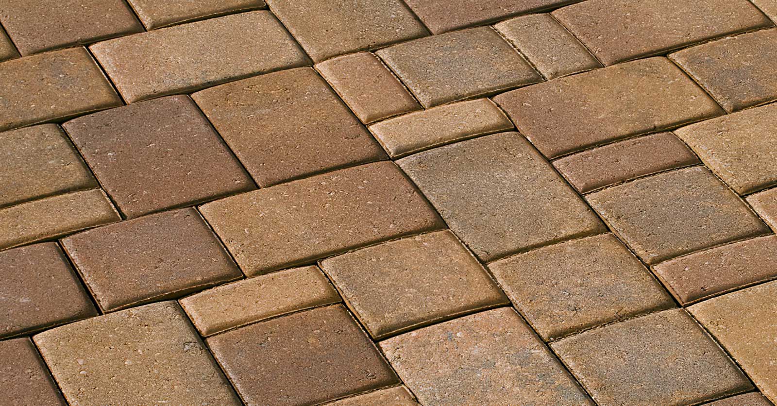 main head picture showing installation of roman classic pavers